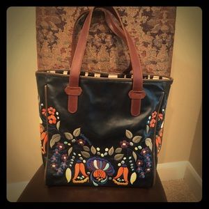 Consuela tote